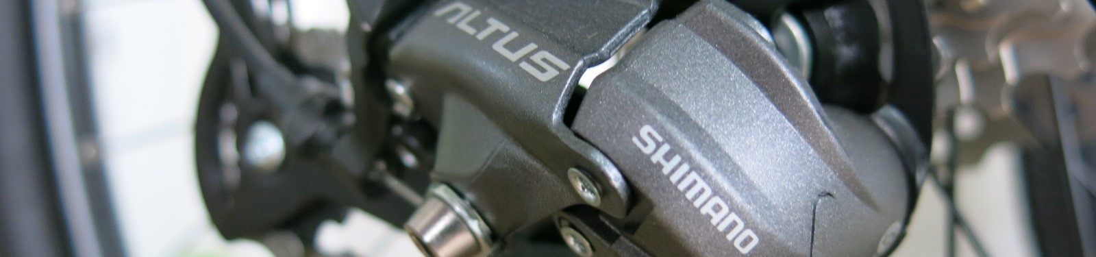 Detalhe Shimano Altus