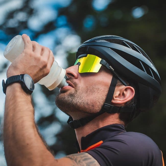 Proteção e Estilo: Escolhendo os Melhores Óculos de Sol para Ciclistas